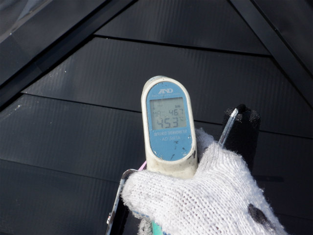 トタン屋根　表面温度