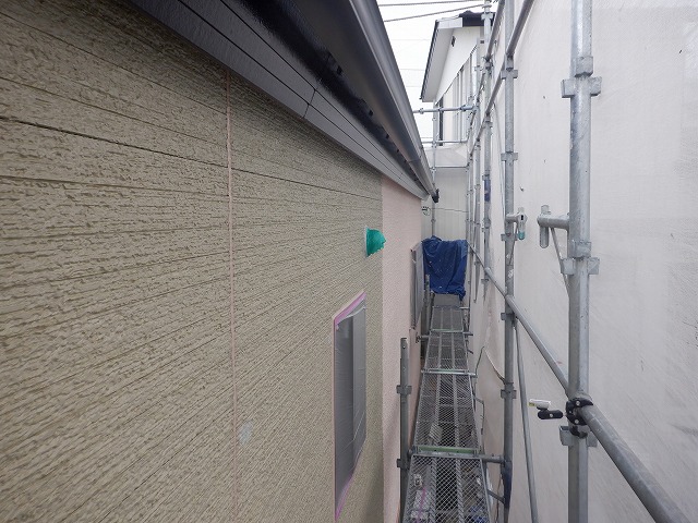 外壁　ナノコンポジットW　上塗り1回目